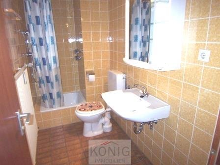 Bezaubernde 2-Zi-EG-Whg mit Balkon, EBK, TG-Stellplatz! Objekt-Nr. 2601