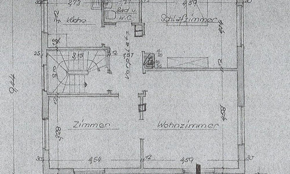 Liebhaberstück! Freistehendes 3 FH, Garten und Garage! Renovierungsbedarf! Objekt-Nr. 2607