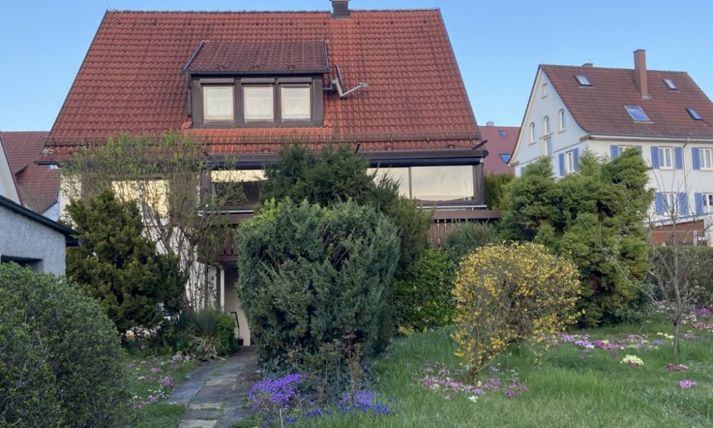 Tolle Lage
Sanierung vs. Neubau?