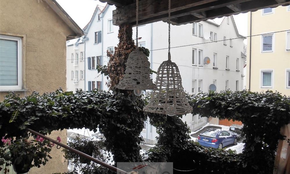 Charmante 3,5 Zi-Altbau-Whg mit Balkon in Reutlingen! Objekt-Nr.  2495